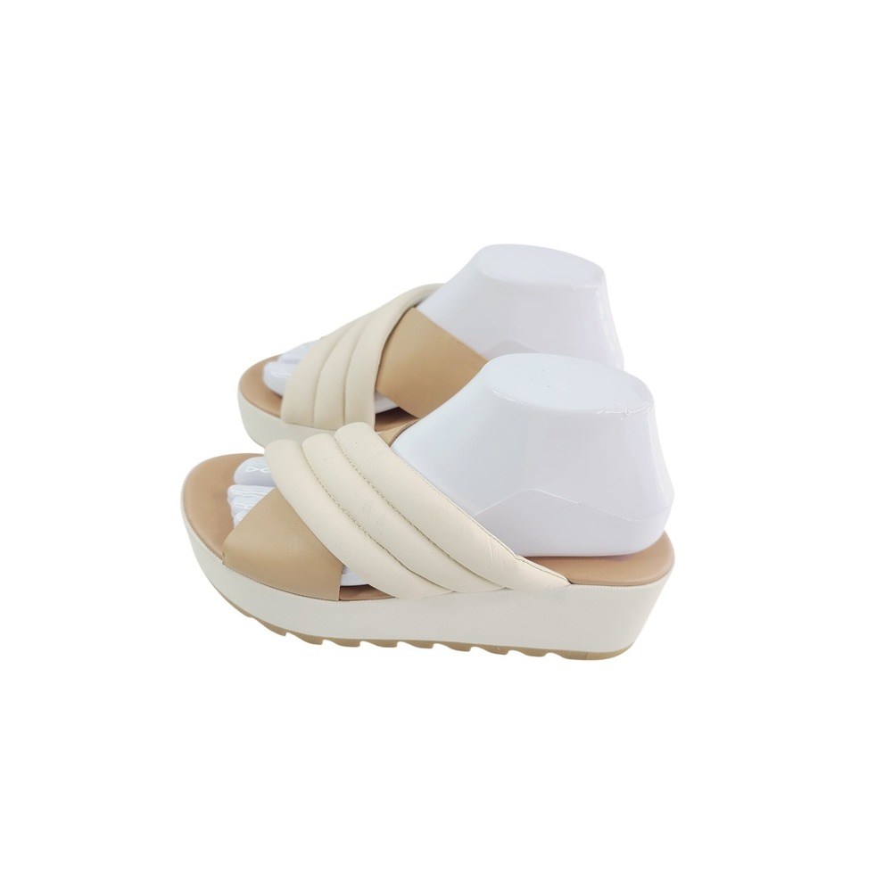 Sorel‎ Women's Size 8 Nude Platform Sandals